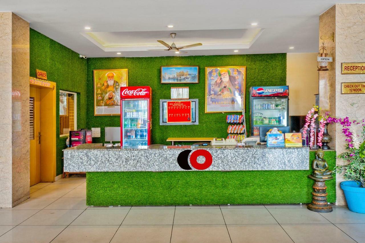 Capital O 40833 Maharaja Hotel & Restaurant Kashipur Exterior foto